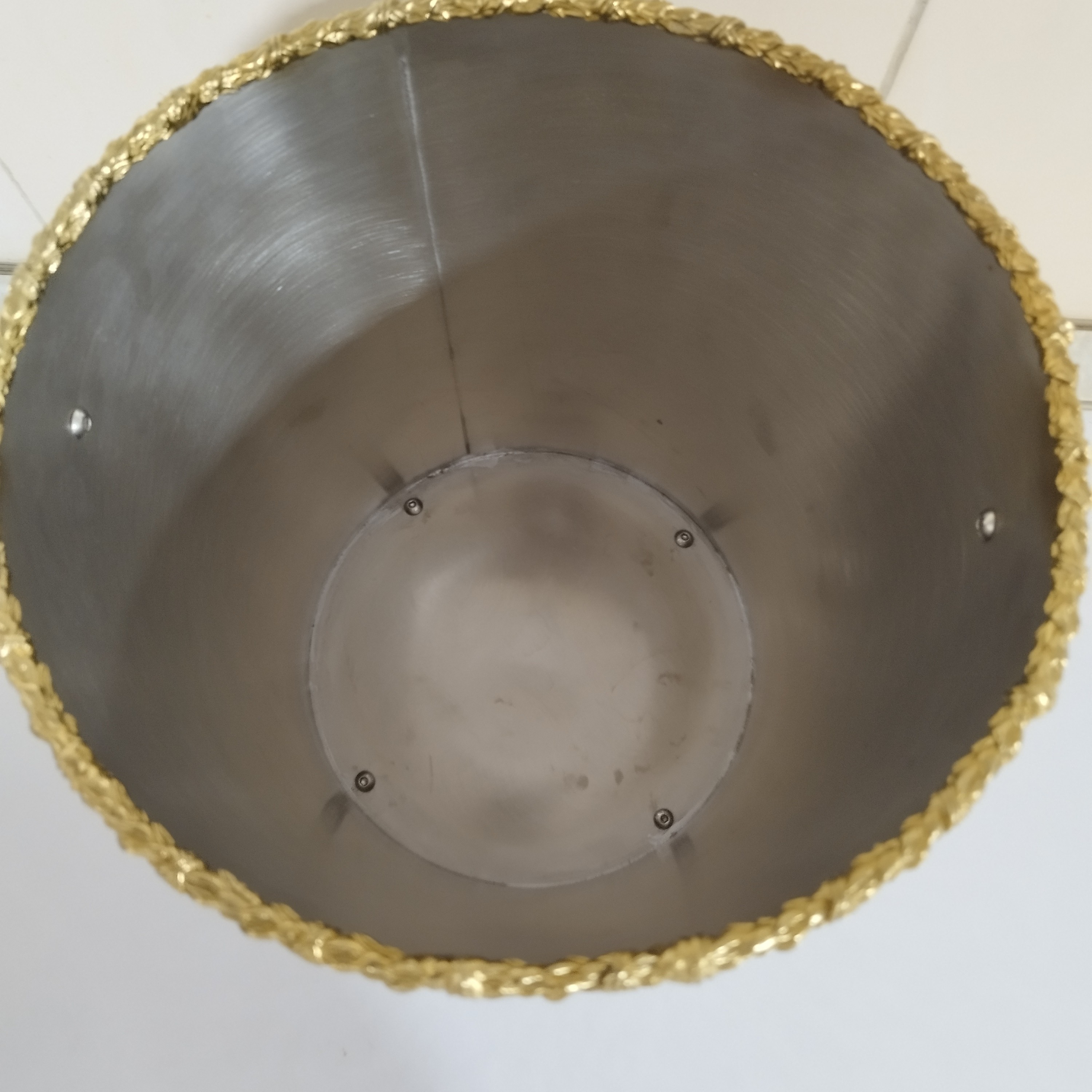 سطل زباله لبه دار استیل RHYTON مدل النا کد 10594 با ارسال رایگان