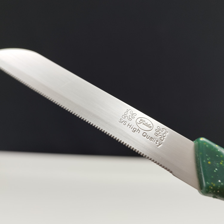 چاقو میوه خوری اره ای گیلدا کد 068 رنگ سبز بسته 2 عددی ارسال رایگان