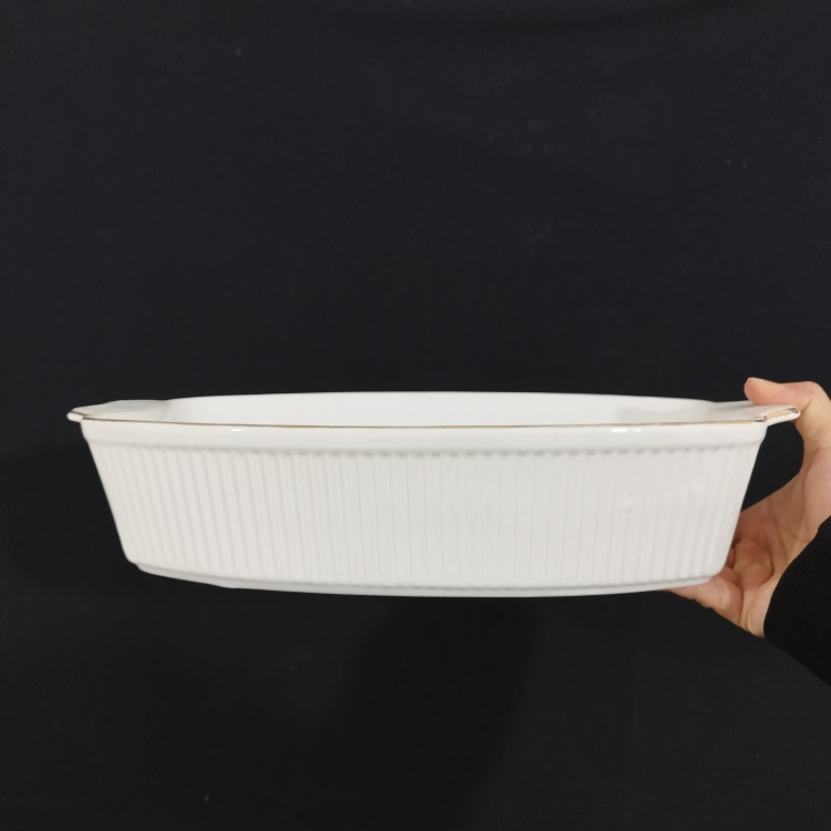 تابه بیضی سرامیک آماتیس لب طلا مدل ماهور کد 758G ارسال رایگان