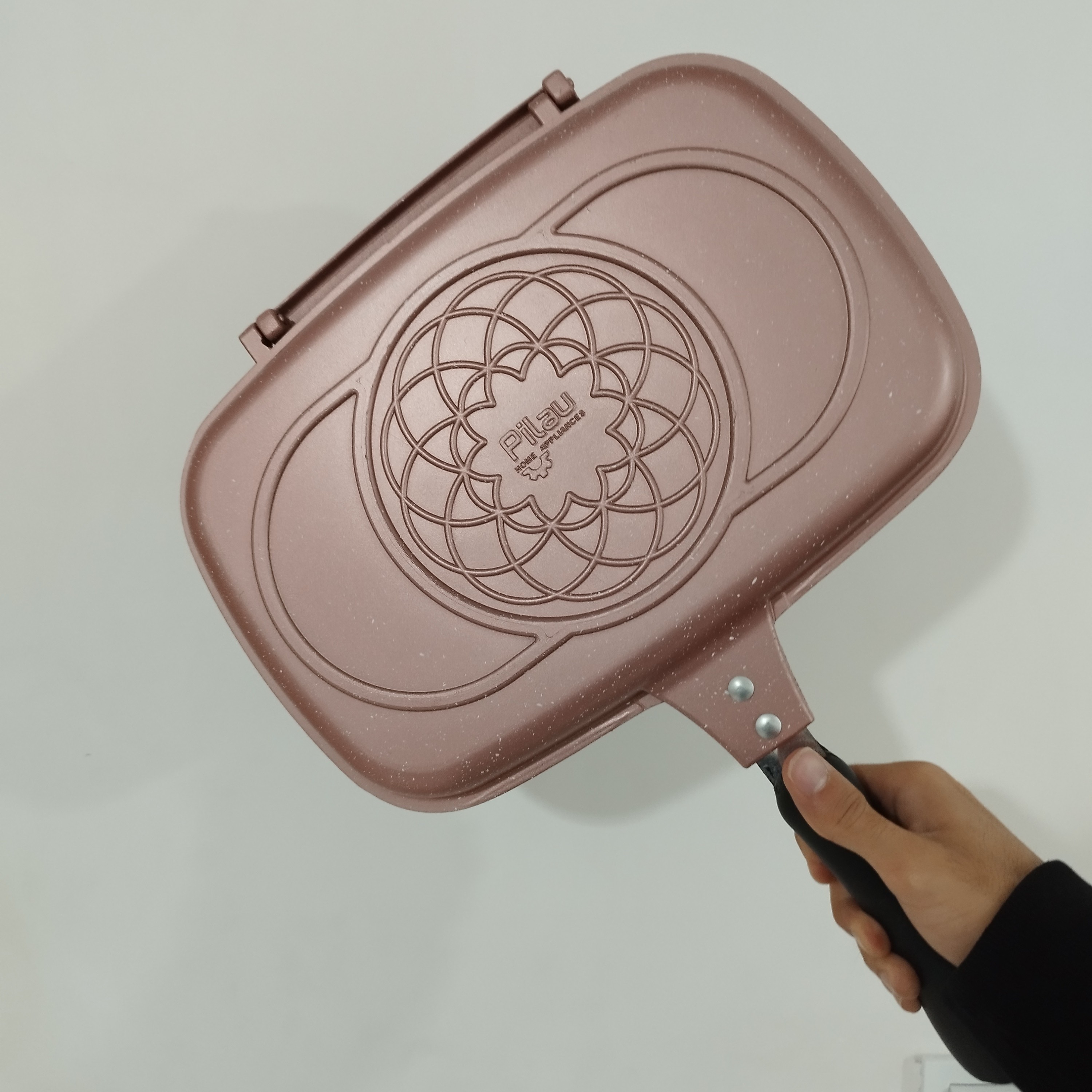 تابه رژیمی 34 سانت پیلو مدل اسنو رزگلد PILAU ارسال رایگان