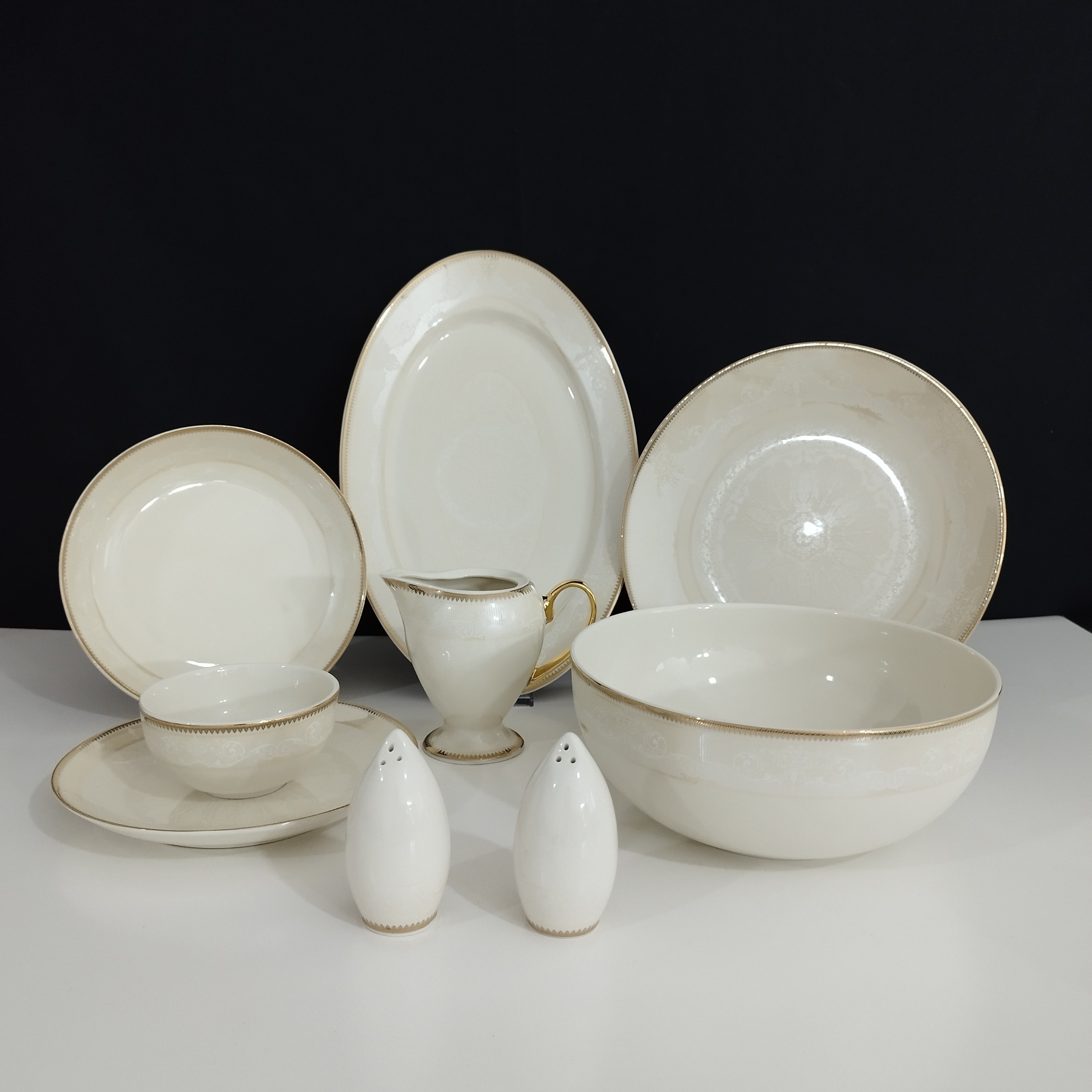 سرویس چینی 114 پارچه (12 نفره) ویلیام کد 4056 با ارسال رایگان