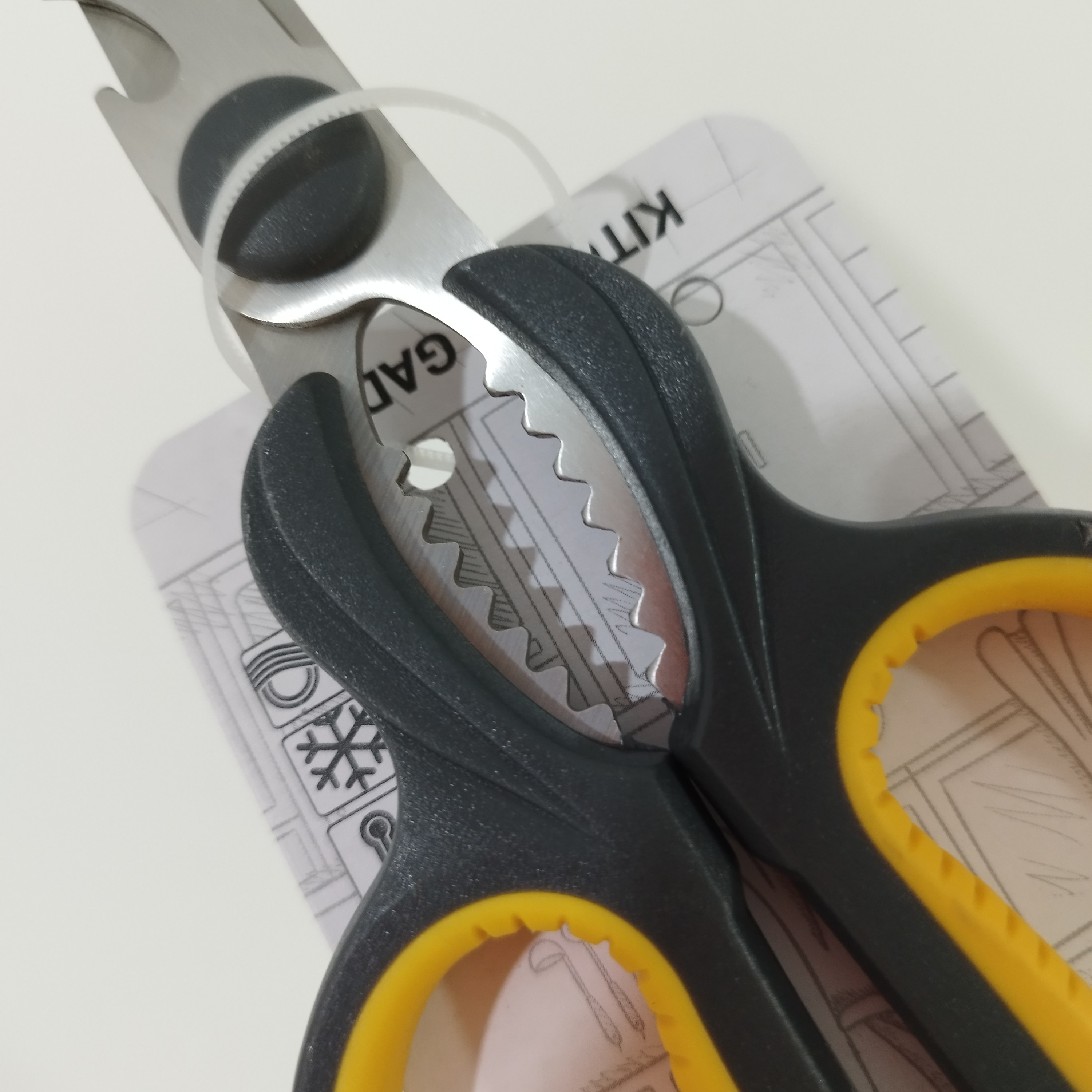 قیچی آشپزخانه استیل ریور کد 8514