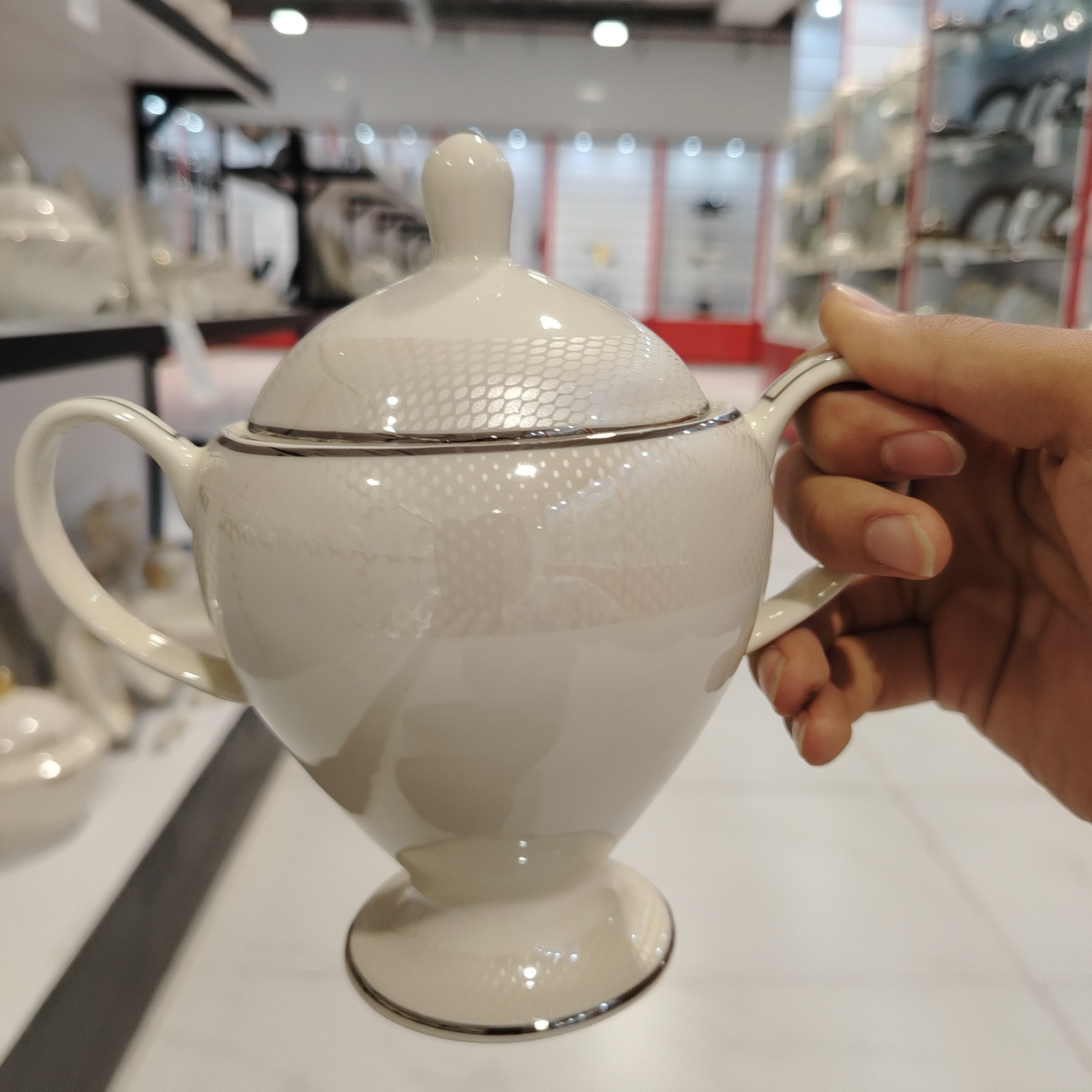 سرویس چینی 114 پارچه (12 نفره) نیوبن ویلیام کد 4005 با ارسال رایگان