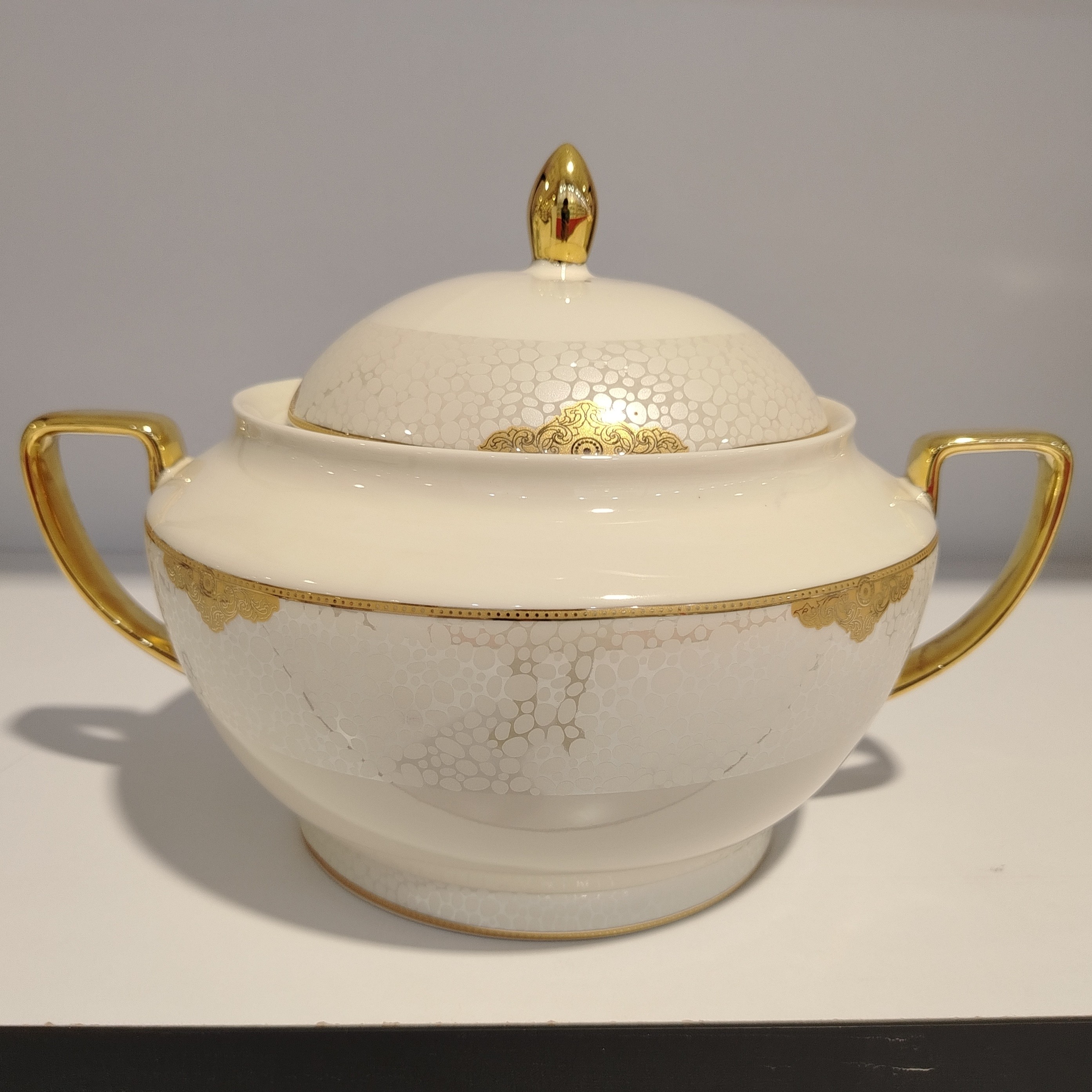 سرویس چینی 114 پارچه (12 نفره) نیوبن ویلیام کد 4051 با ارسال رایگان