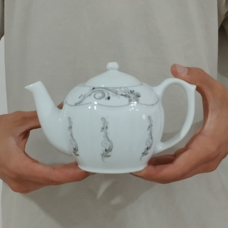 قوری چینی پارس کوچک مدل آفتاب کد 36 بسته 1 عددی ارسال رایگان