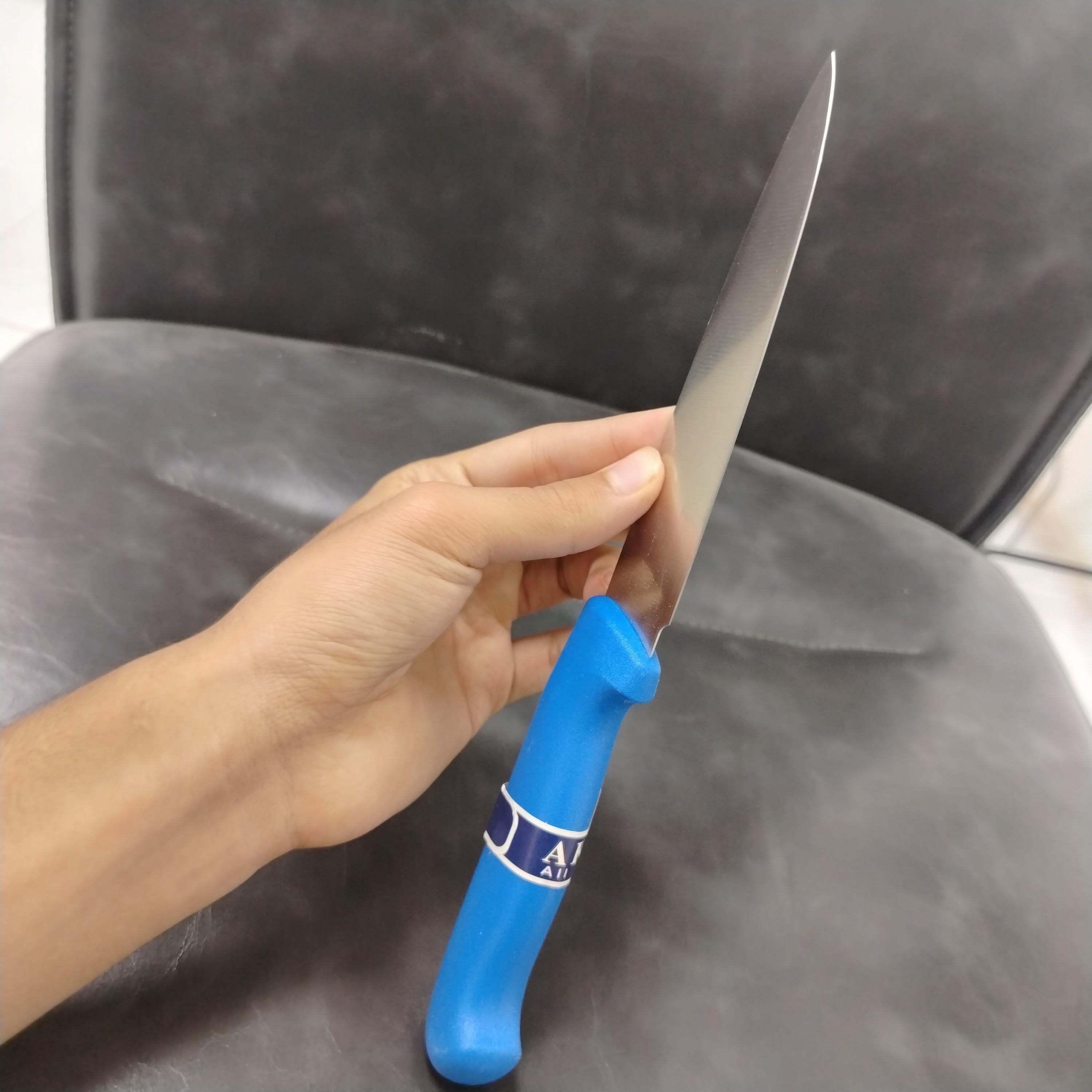چاقو آشپزخانه اکبری دسته آبی کد 722 بسته 1 عددی با ارسال رایگان