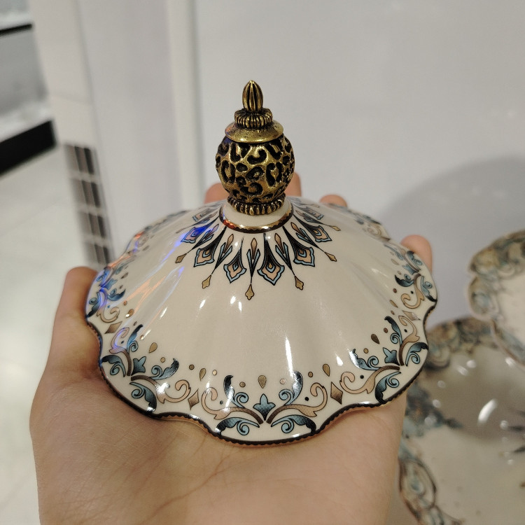 شیرینی خوری سه طبقه چینی باواریا مدل لیلیان کد 204 با ارسال رایگان