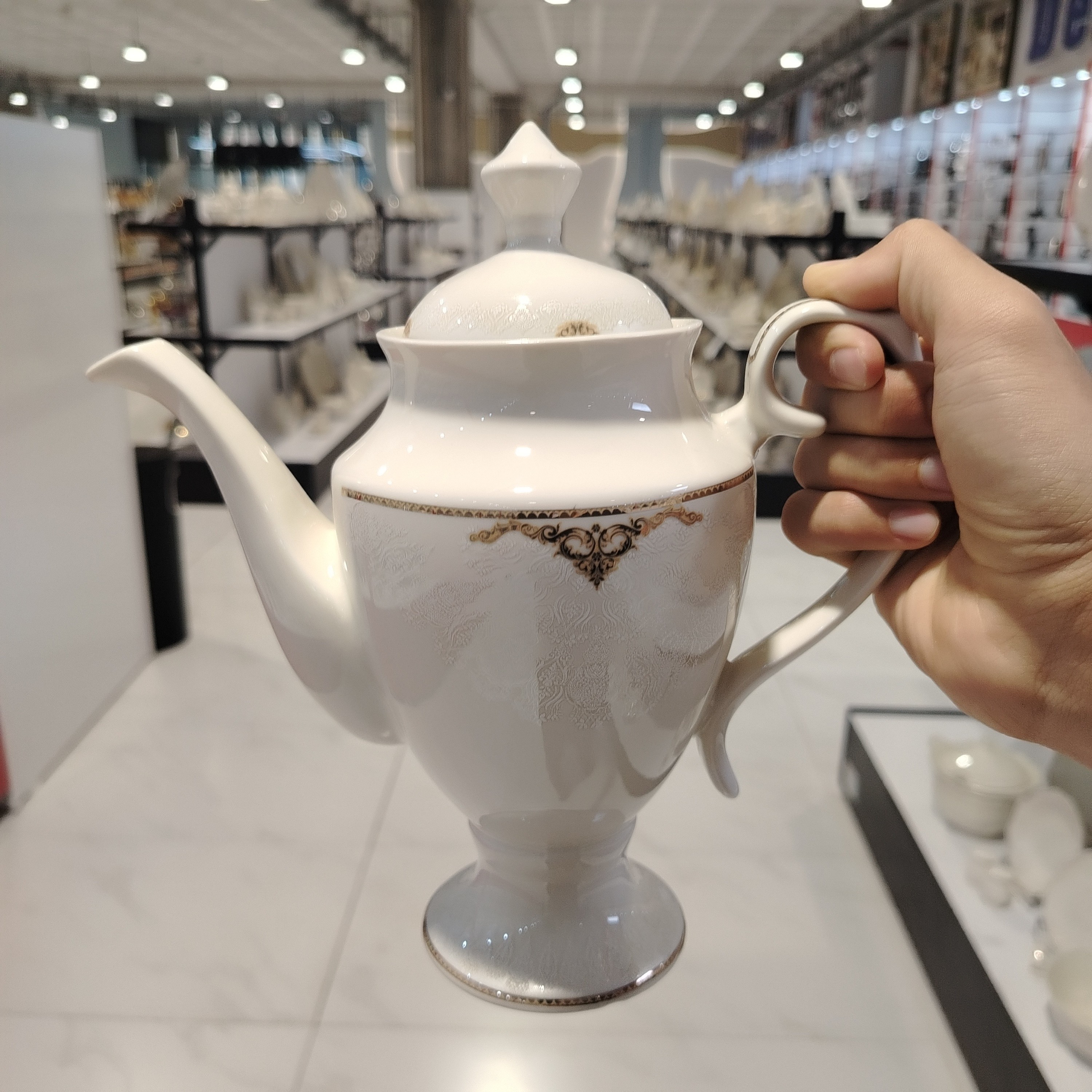 سرویس چینی 133 پارچه پردیس 18 نفره مدل 6013B با ارسال رایگان