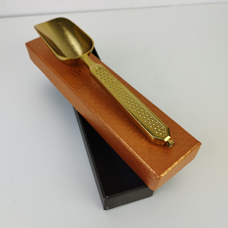 قاشق آجیل ریور طلایی کد 110G جعبه دار با ارسال رایگان